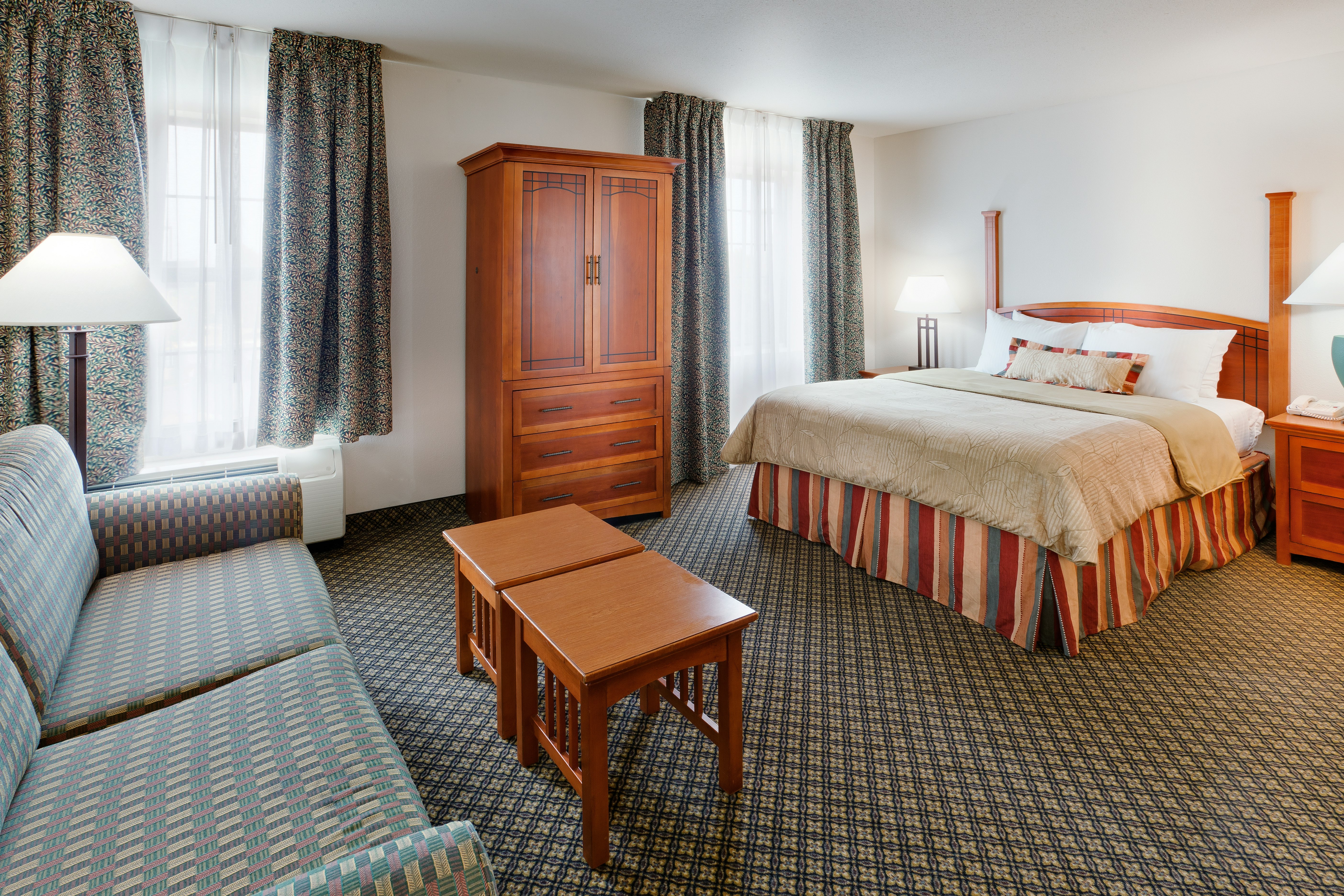 Staybridge Allentown Bethlehem Airport Suites 14/69