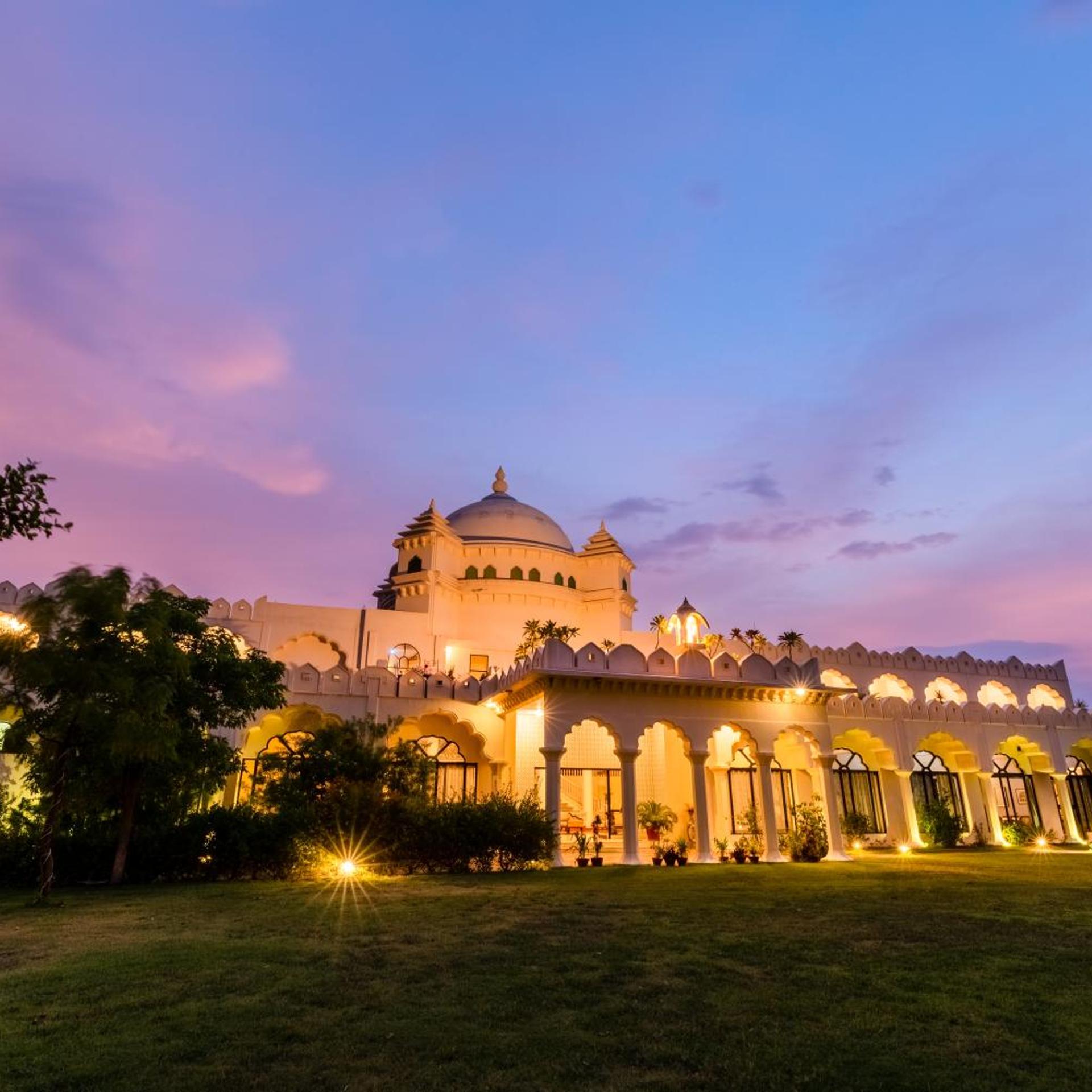 Gulaab Niwaas Palace 2/50
