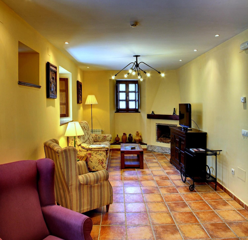 Coviella Hotel Rural 39/63