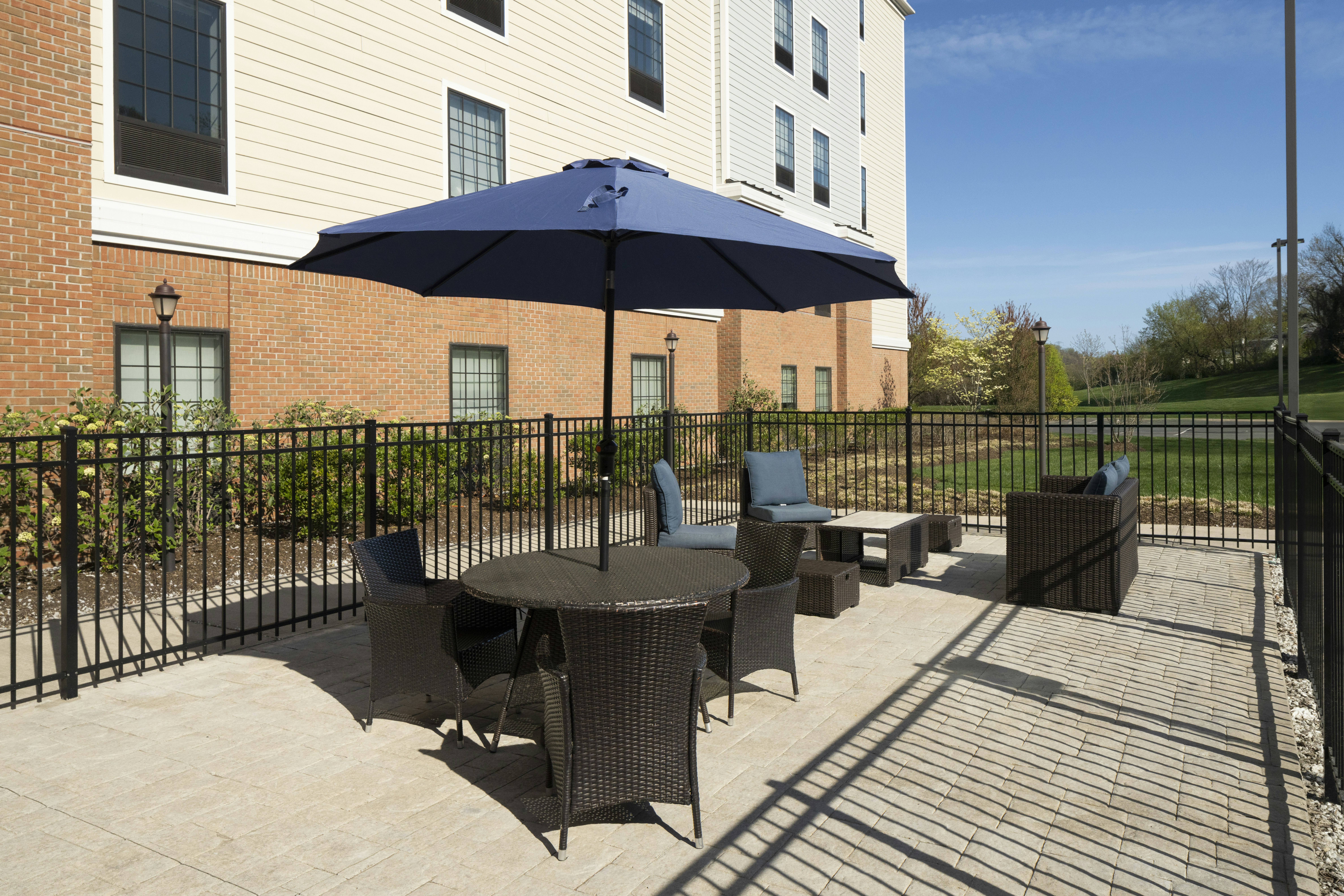 Hampton Inn and Suites Yonkers Westchester 18/19