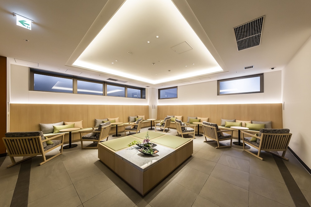 Jr West Group Via Inn Prime Shinsaibashi Yotsubashi 48/57