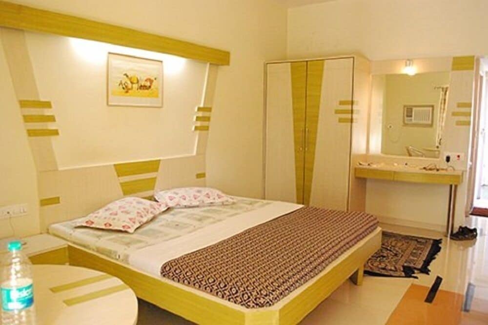 Hotel Panchavati Elite Inn 7/18