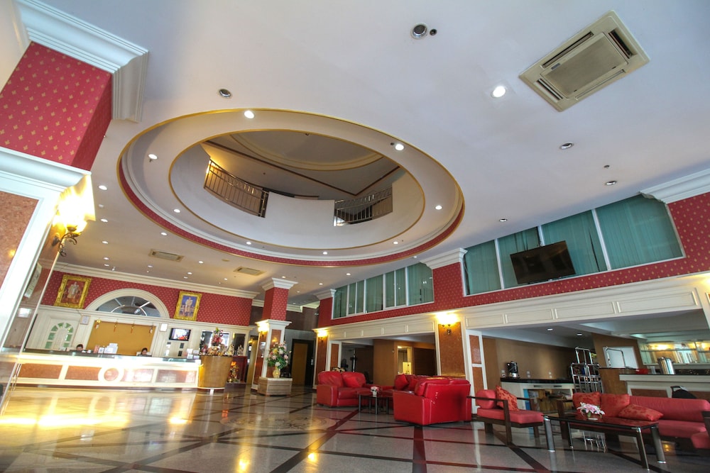Convenient Park Hotel 40/45