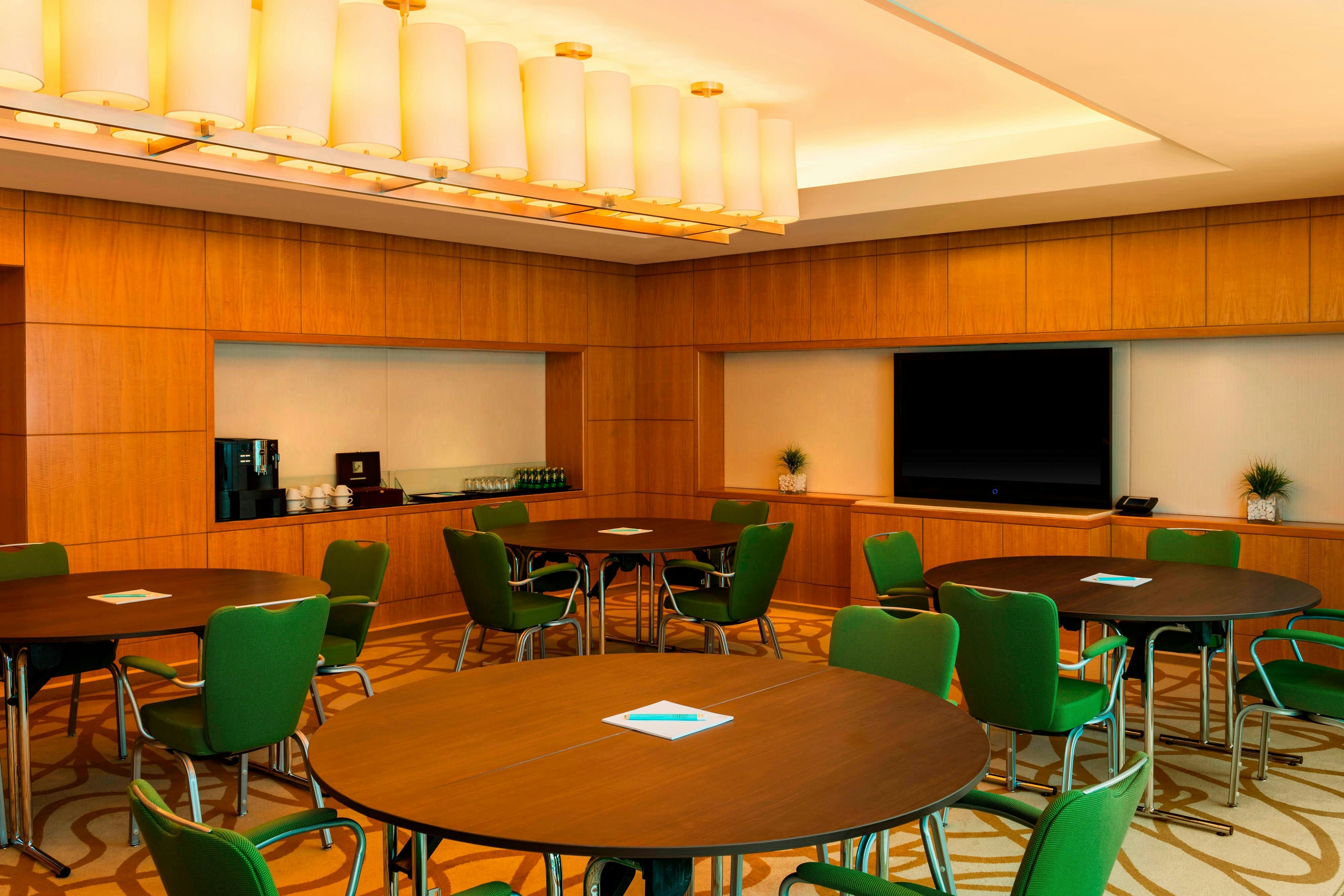 Four Points by Sheraton Sheikh Zayed Road 42/46