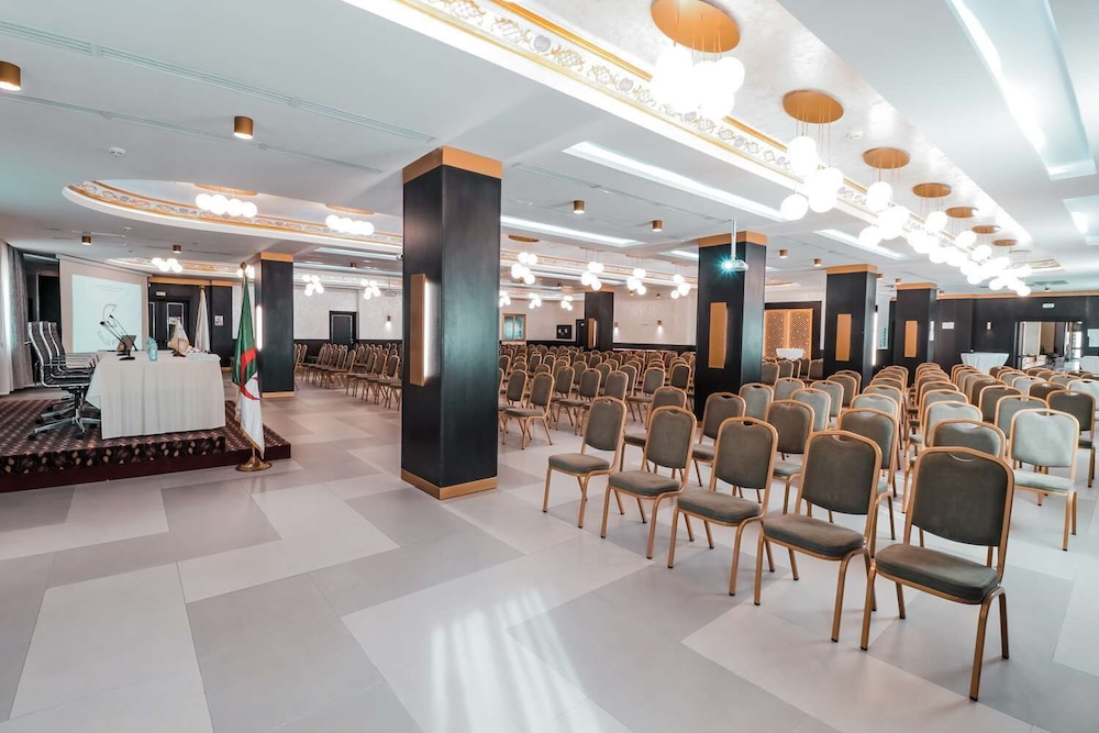 Golden Tulip Alexandre Hotel 51/62