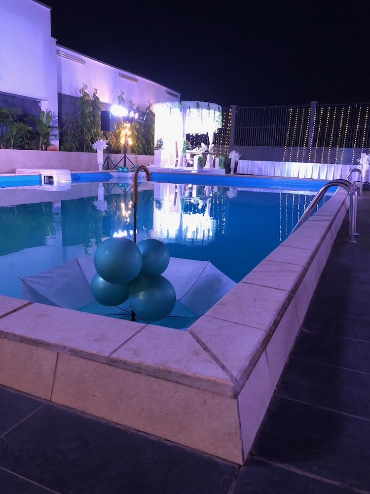 Hotel Franco 26/50
