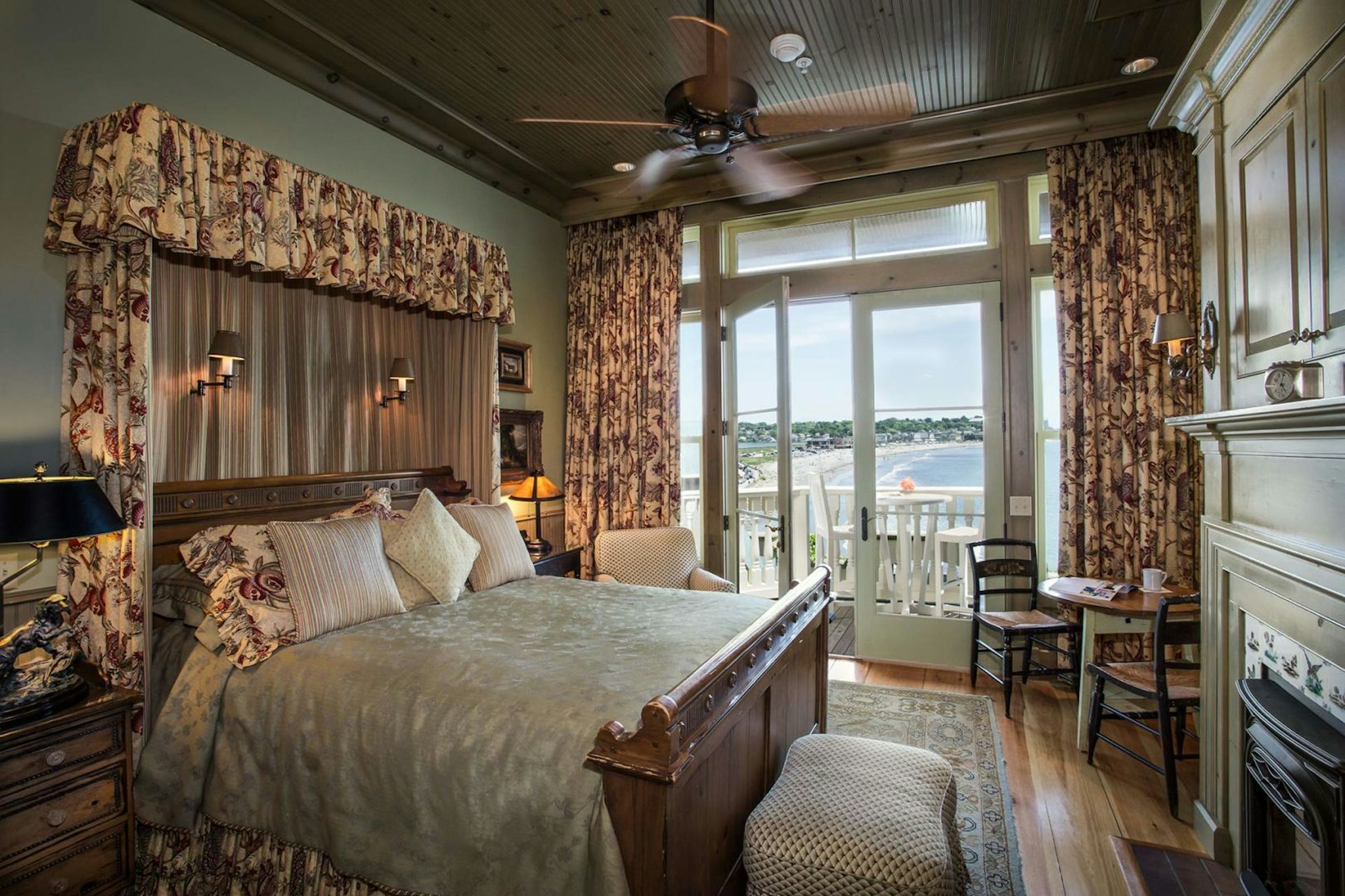The Chanler at Cliff Walk 19/82
