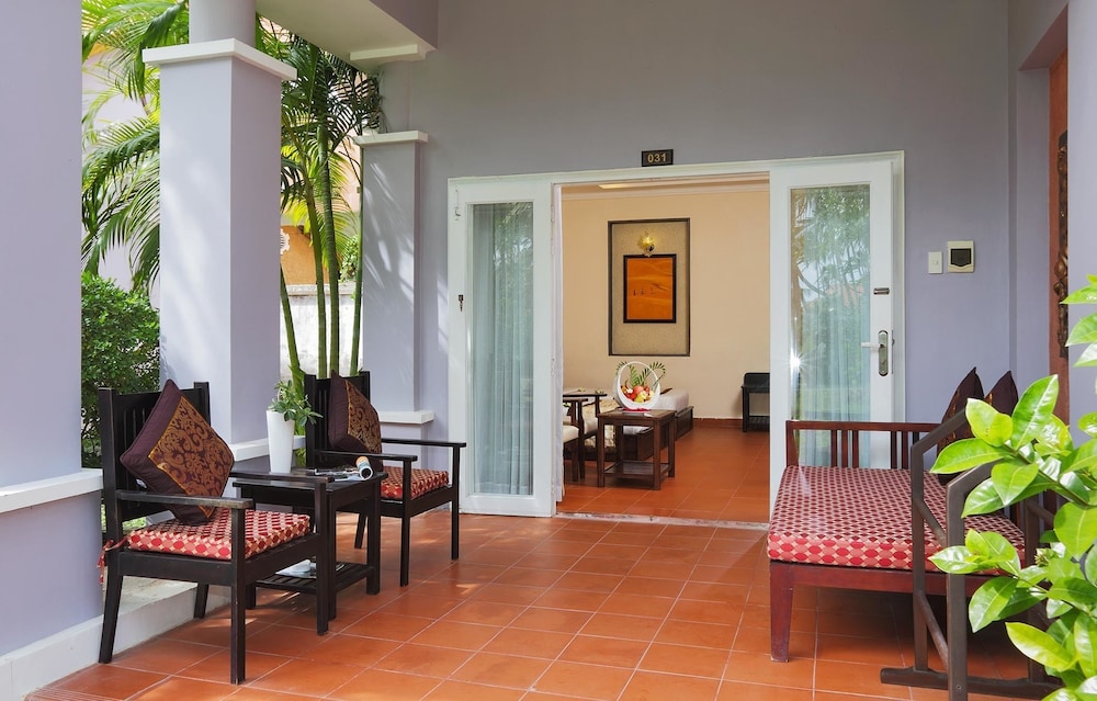 Muine Decentury Beach Resort Spa 42/65