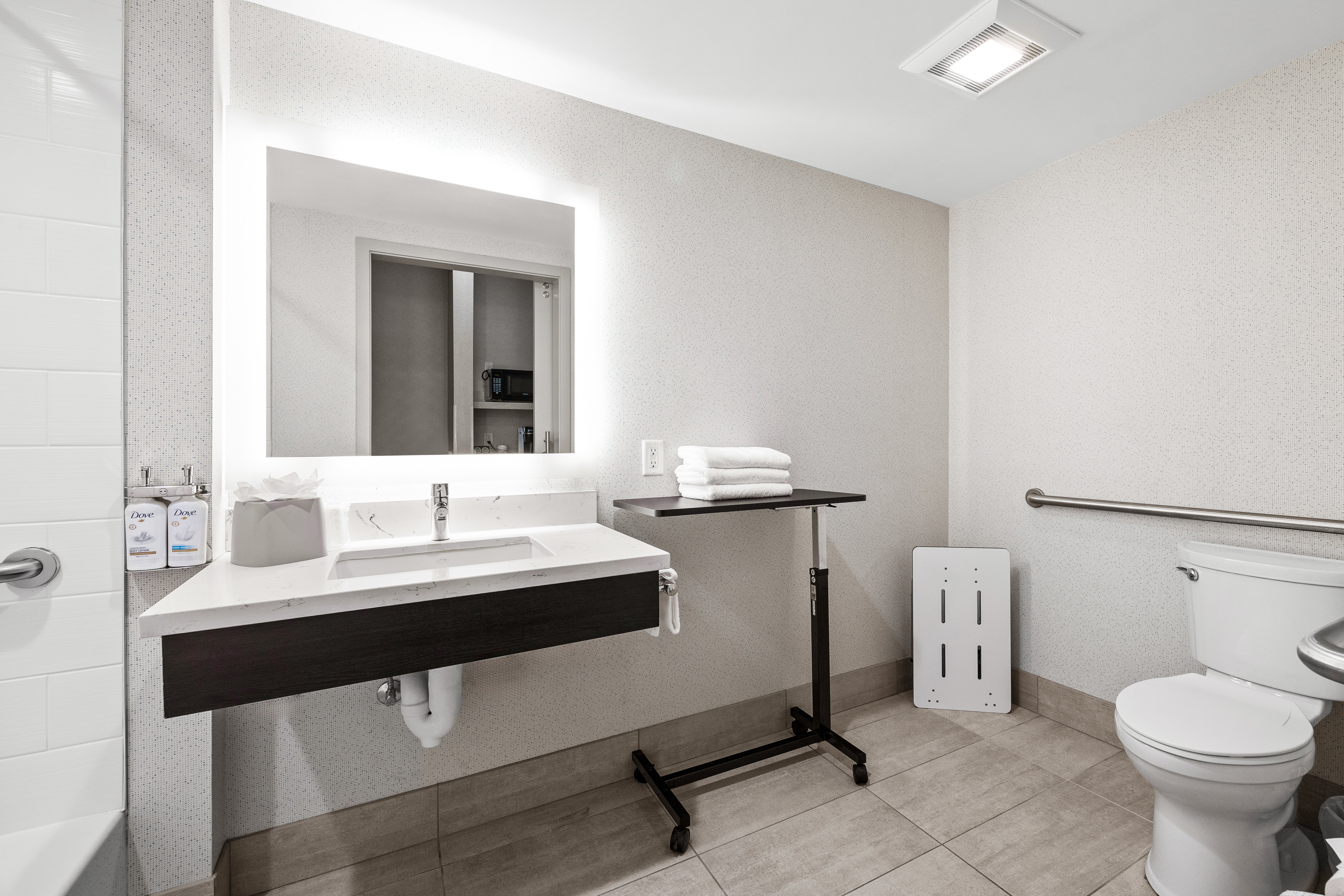 HOLIDAY INN EXPRESS SUNNYVALE - SILICON VALLEY 72/78