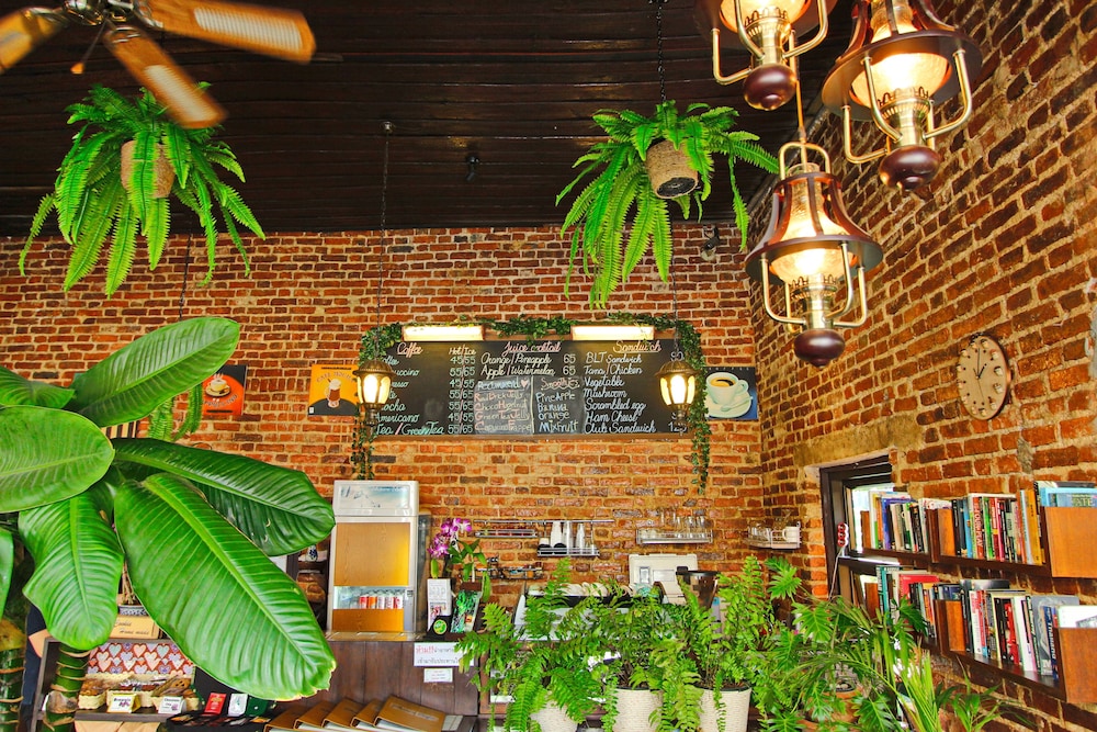 Shewe Wana Boutique Hotel - Adults Only 64/74