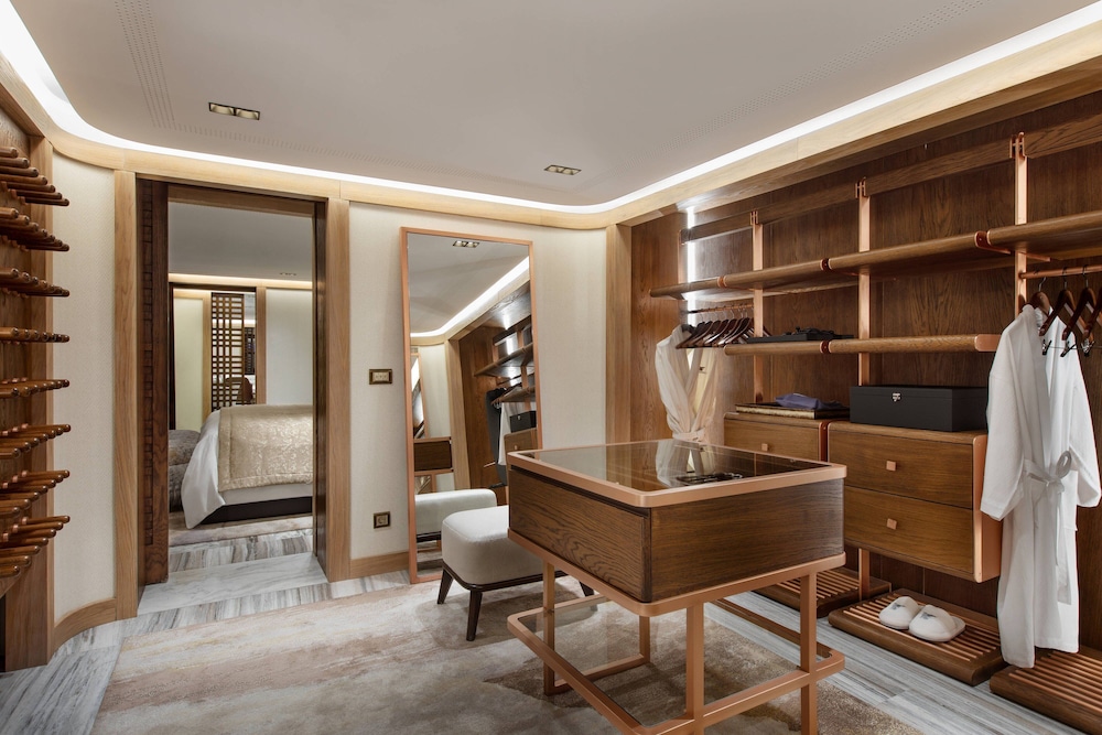 Jw Marriott Istanbul Bosphorus 34/43