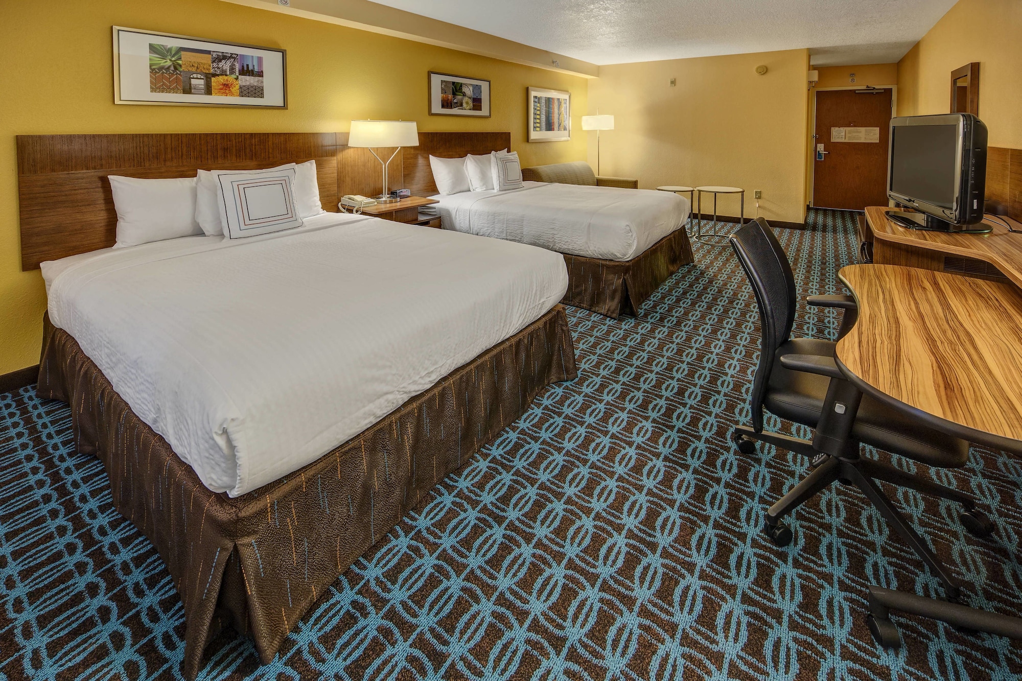 Room at Fairfield Inn Suites By Marriott Near Universal Orlando, ORLANDO - FL