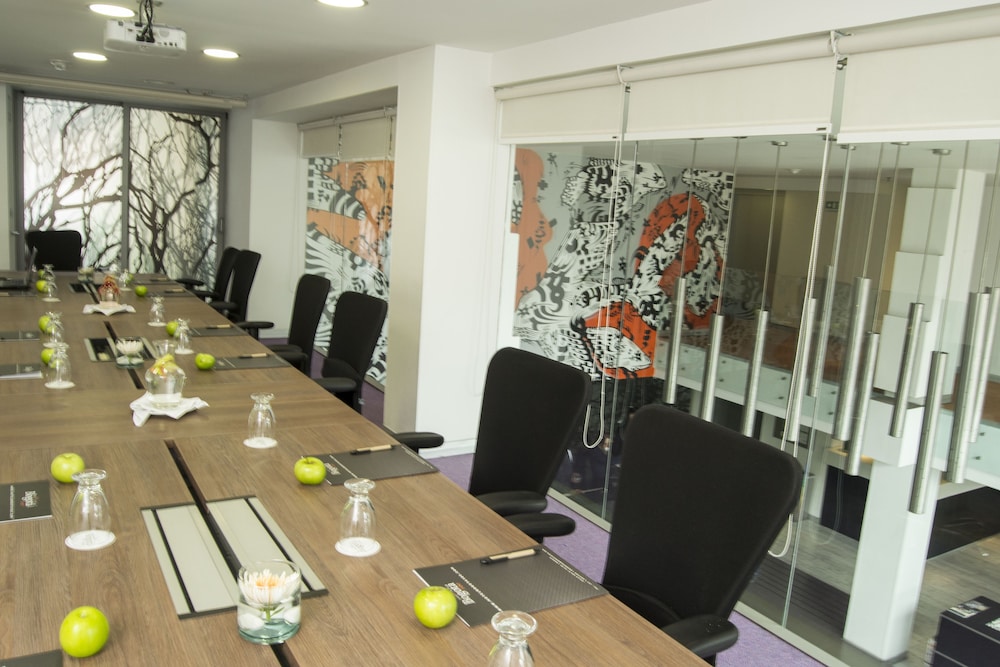 SHG Bogota 100 Design Hotel 62/66