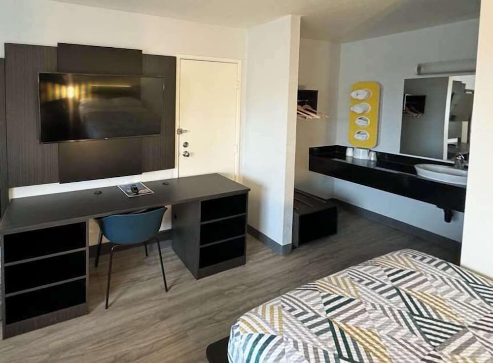 Motel6 Rolling Meadows, IL - Chicago Northwest 53/69
