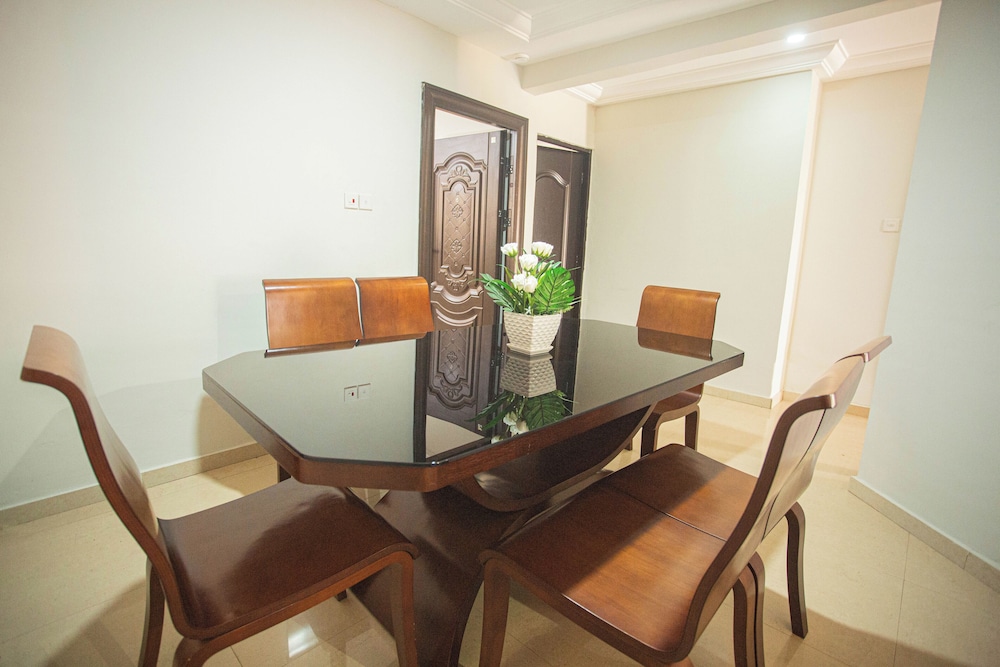Accra Luxury Apartments 33/50