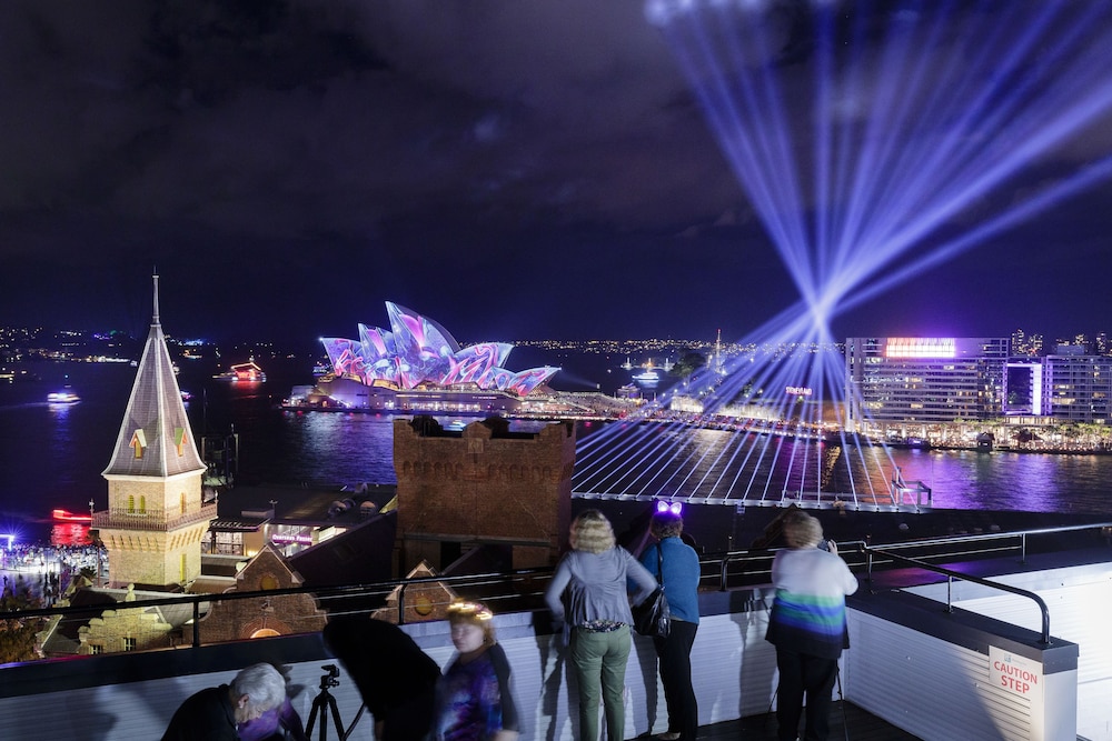 Sydney Harbour Hotel 43/71