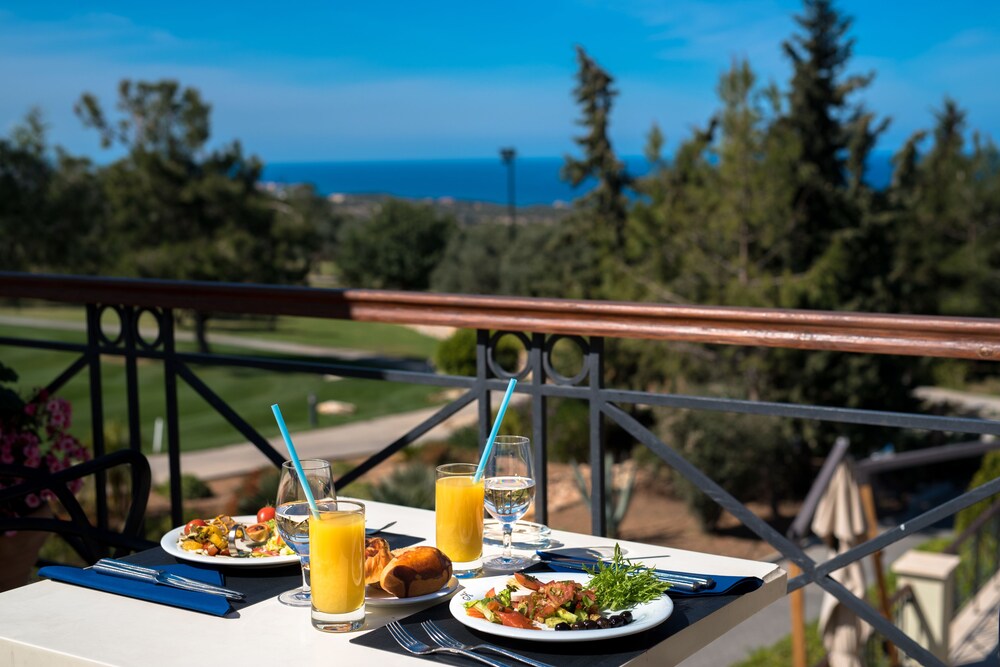 Korineum Golf & Beach Resort 16/33