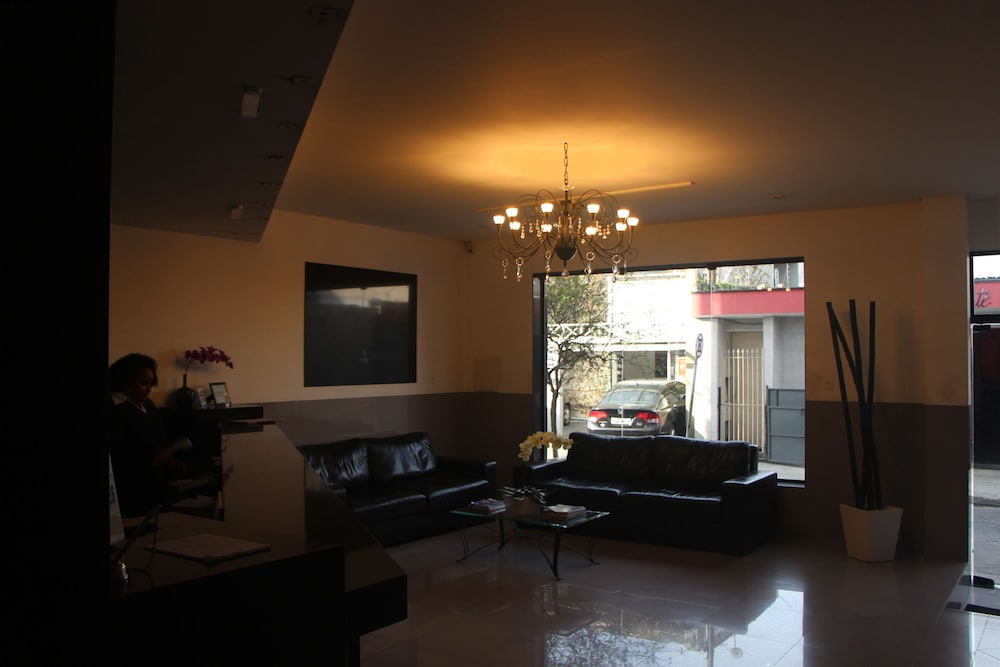 David Plaza Hotel 37/56