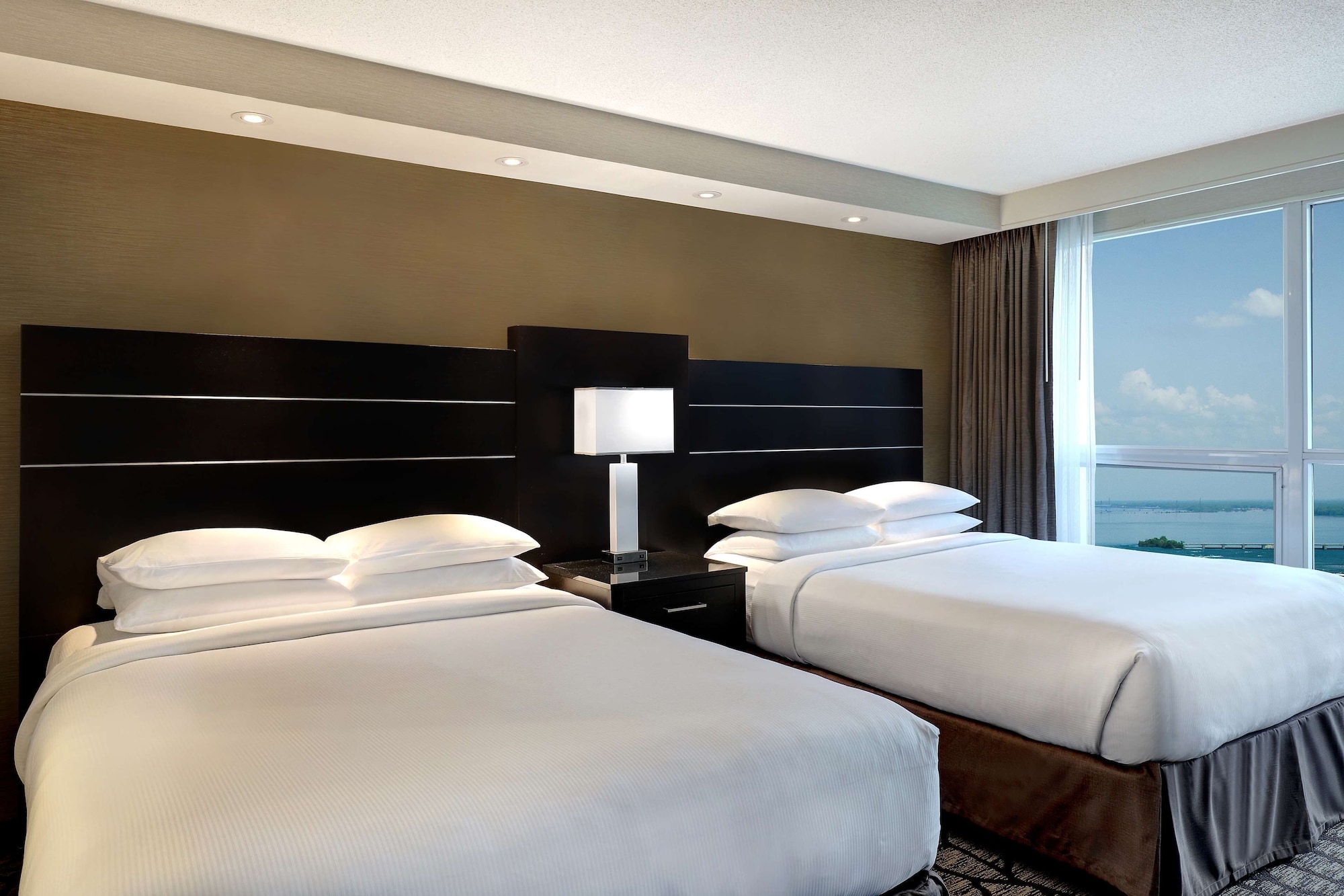 Room, 2 Queen Beds, Partial Falls View, Sofa, Jetted Tub