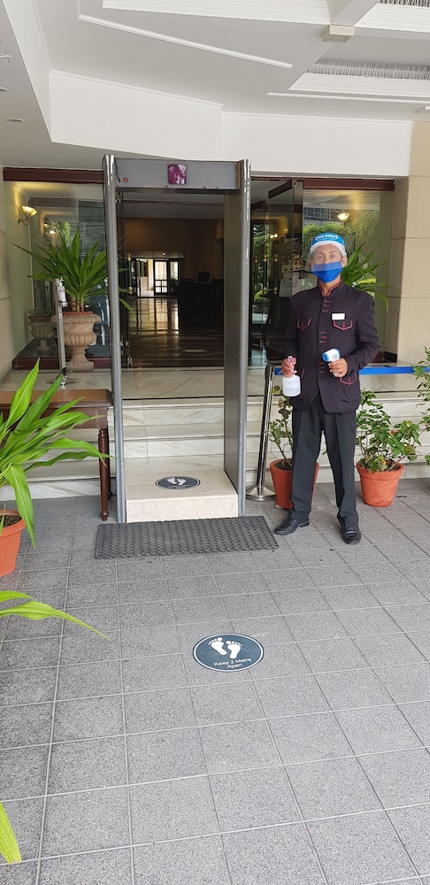 Hotel Madhuban 44/50