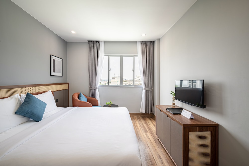 Premium, King Bed