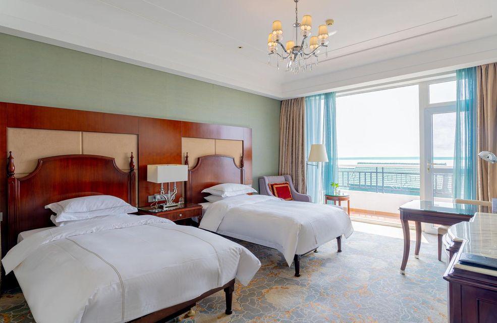 Business, Twin Beds, Sea View
