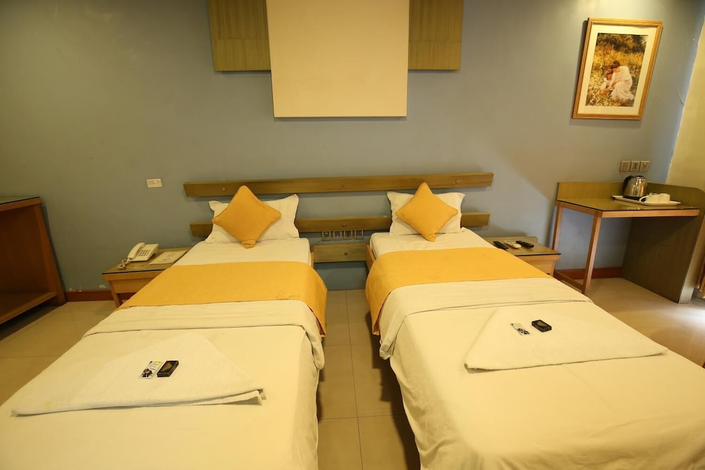 Hotel Kohinoor Square 11/37