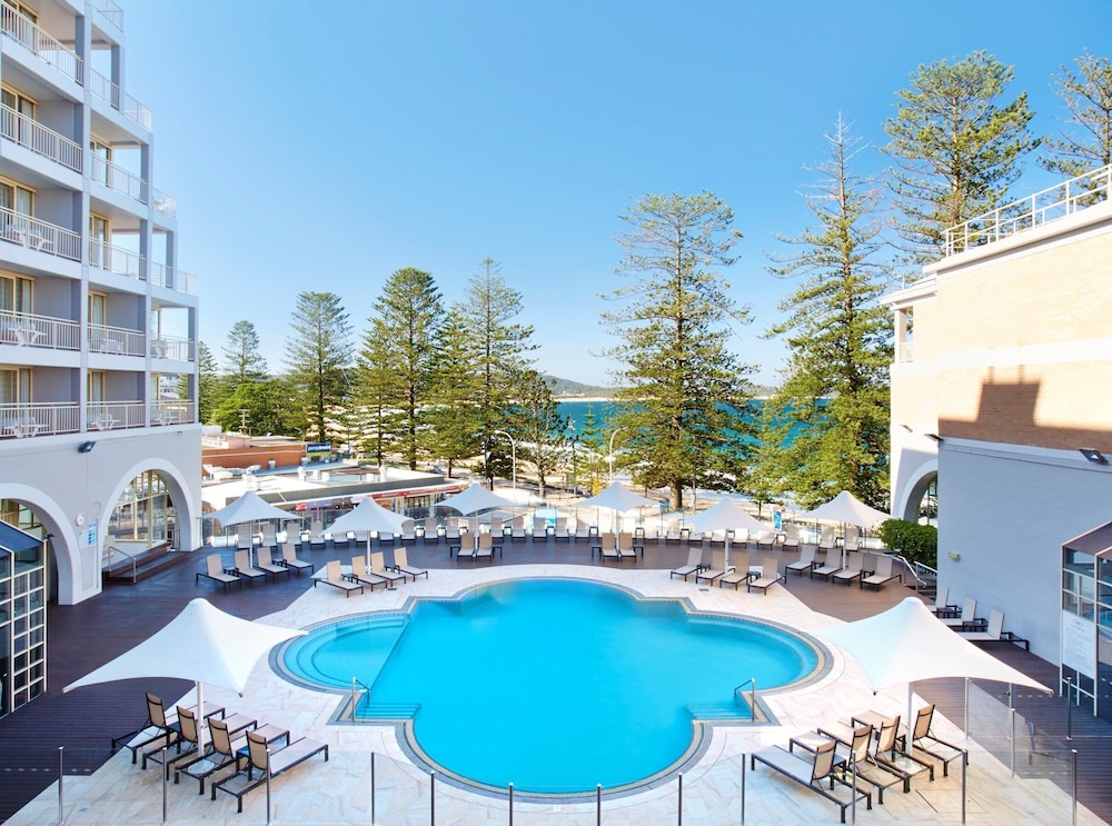Crowne Plaza Terrigal 3/75