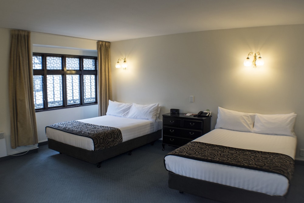 Scenic Hotel Cotswold 17/69