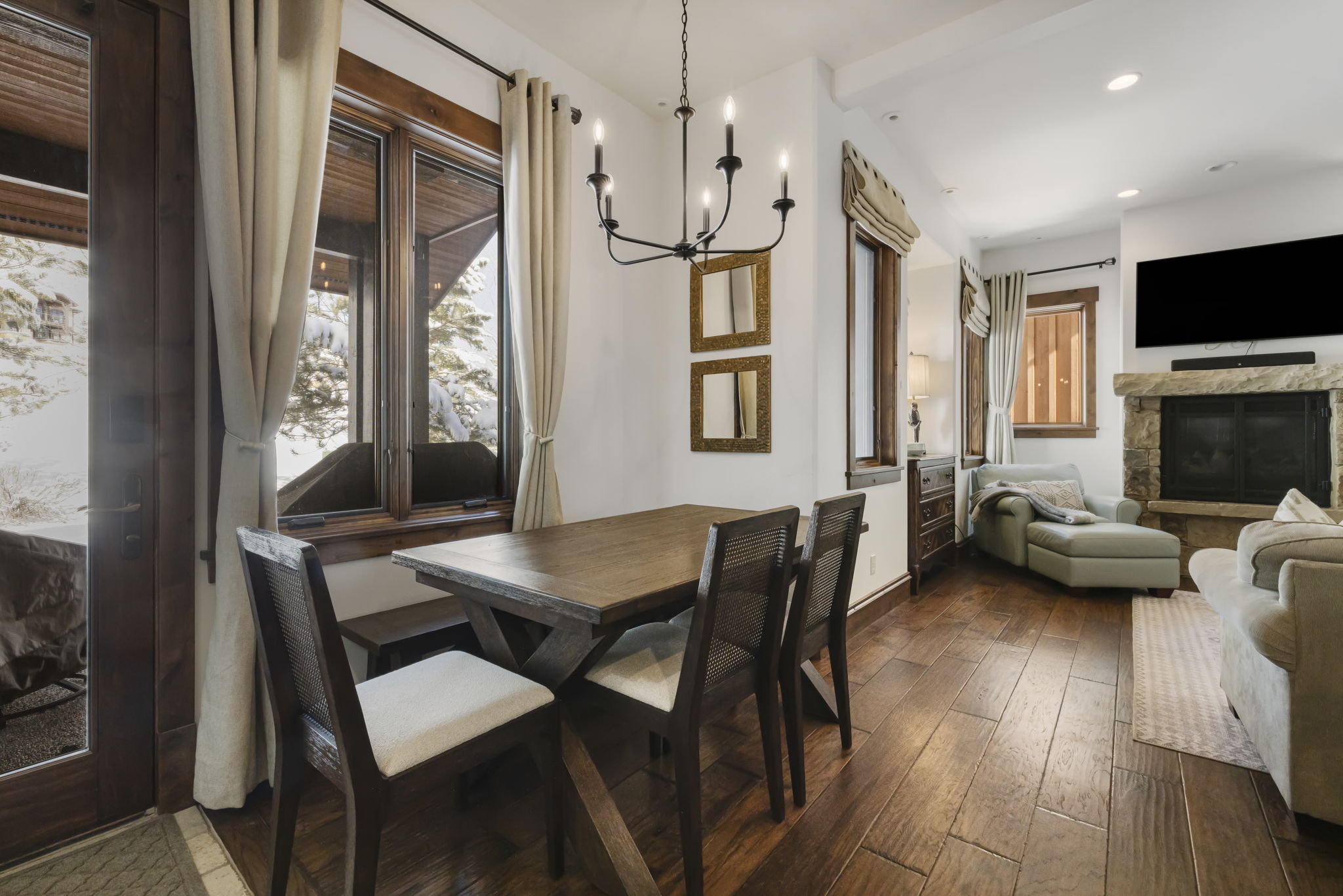 Juniper Landing By Lespri Management 26/50