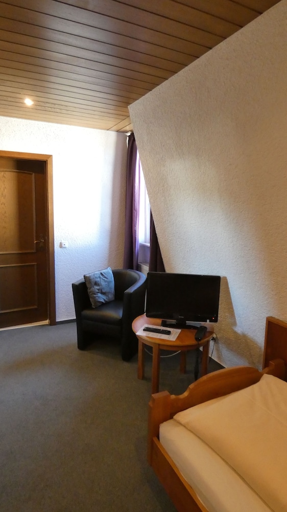 Hotel Burg Breuberg 25/28