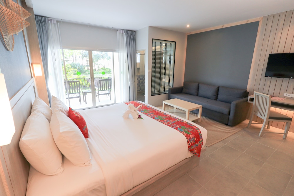 Palm Galleria Resort 47/71