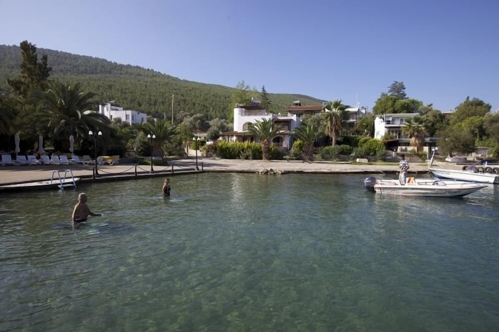 Oscar Seaside Hotel & Spa 33/43