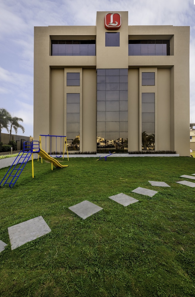 Lords Inn Somnath 56/60