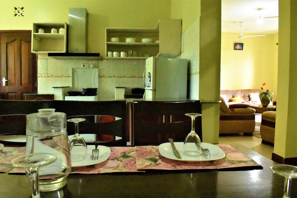 Suswa Six Apartment 8/13