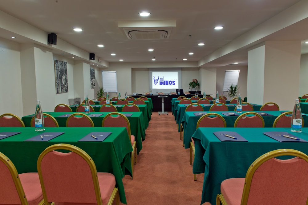 Minos Hotel 39/50