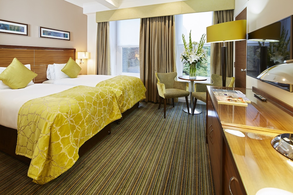 Rembrandt Hotel 33/82