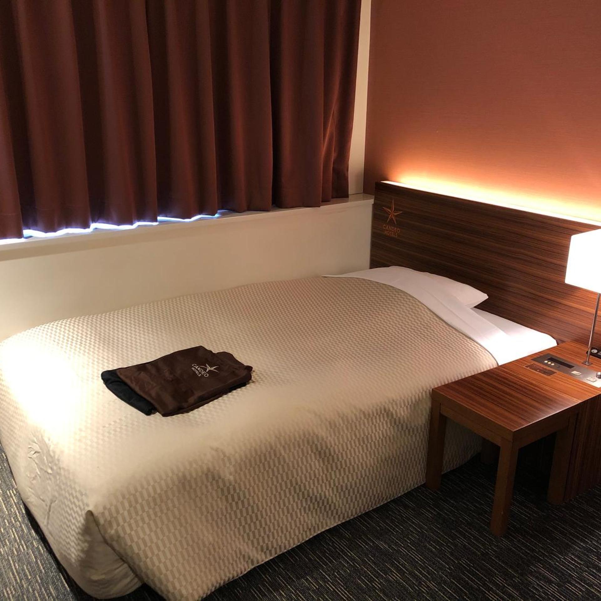 Room, Semi Double Bed, Smoking