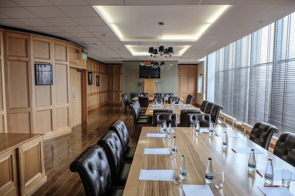 Blackpool FC Stadium Hotel, a member of Radisson Individuals 44/50