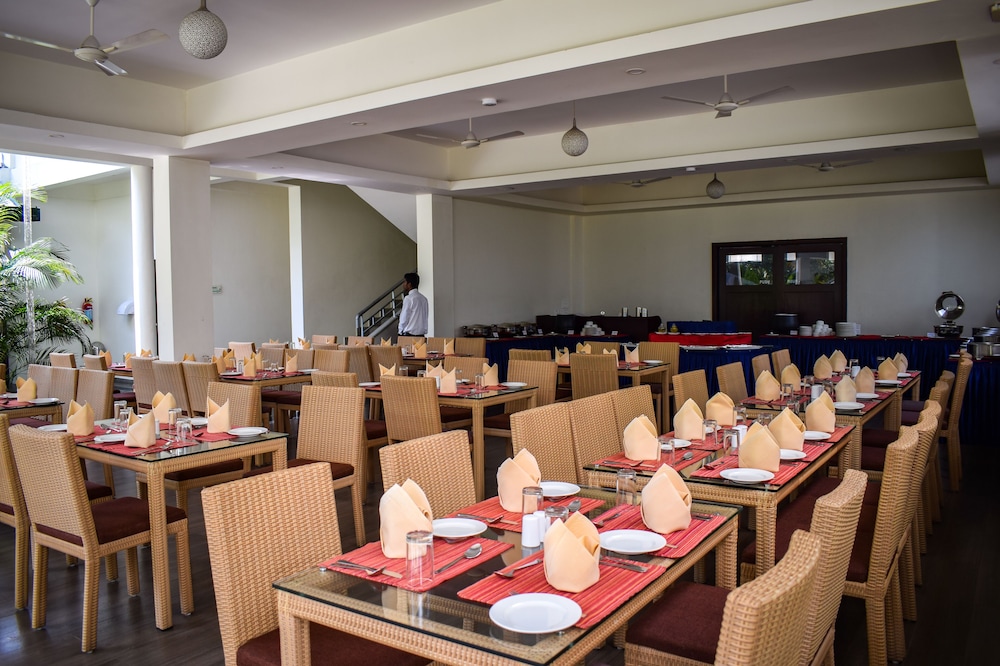 Hotel PepperVine 51/66