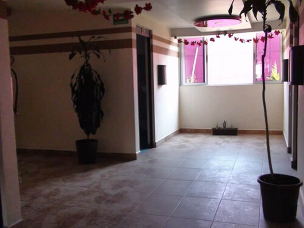 Hotel Villas 7 33/50