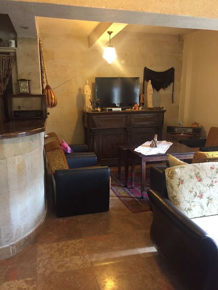 Hotel Ilhan 19/28