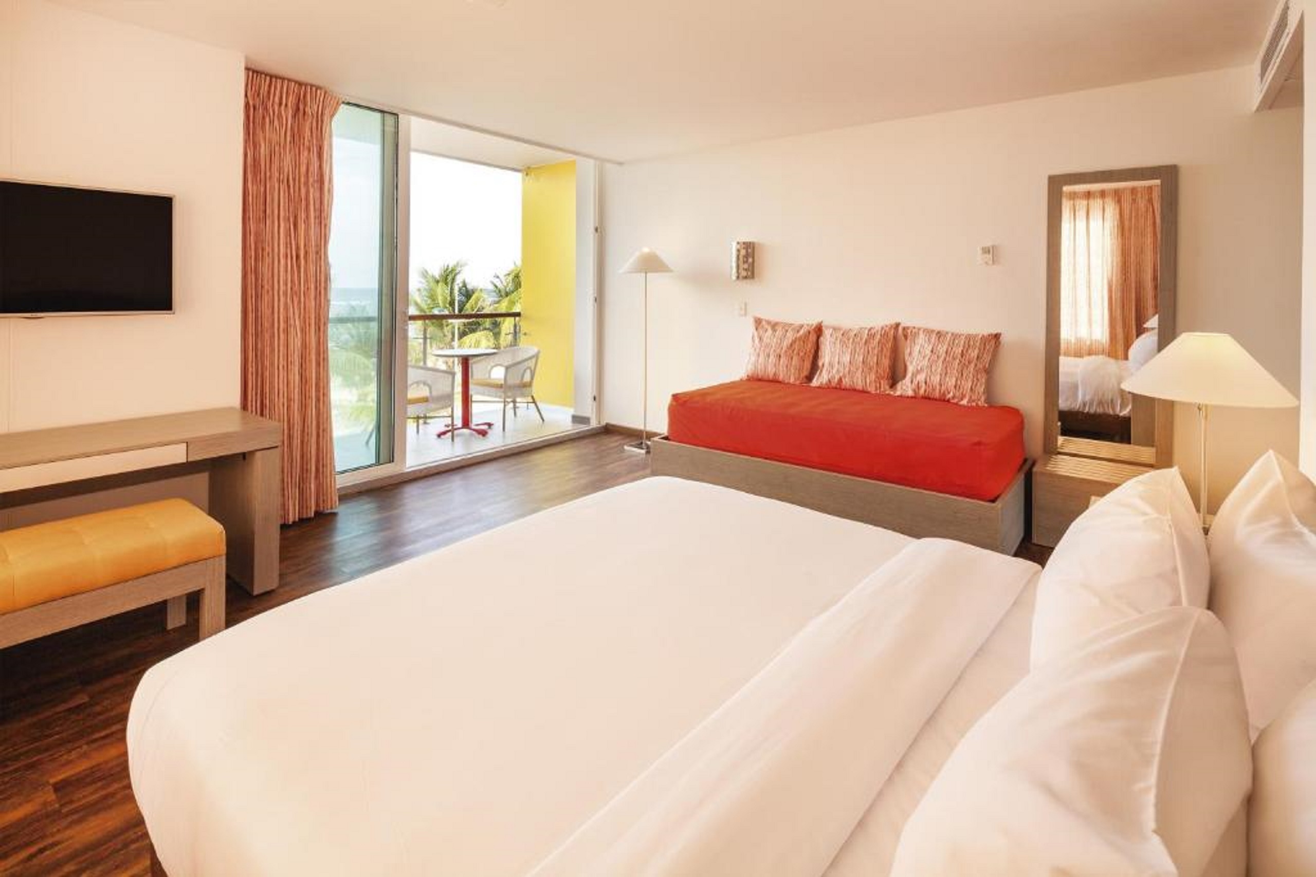 Room, Triple, Ocean Front