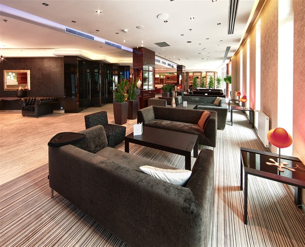 Holiday Inn Trnava 56/66