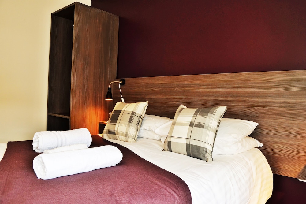 The Breadalbane Arms Room Only Hotel 21/38
