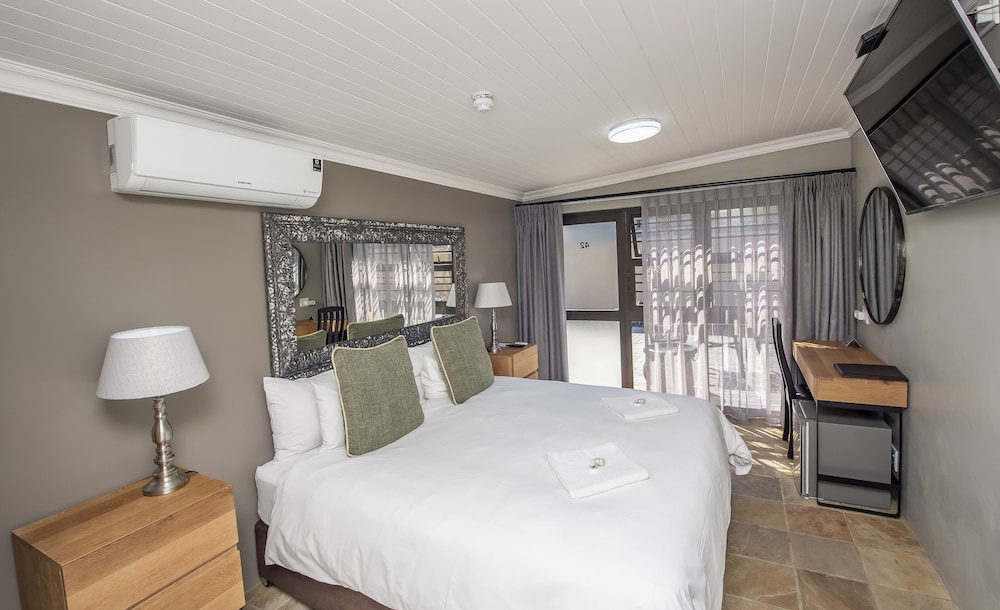 Excellent Guest House 50/50