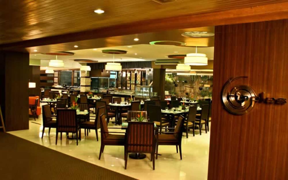L'fisher Chalet 34/50
