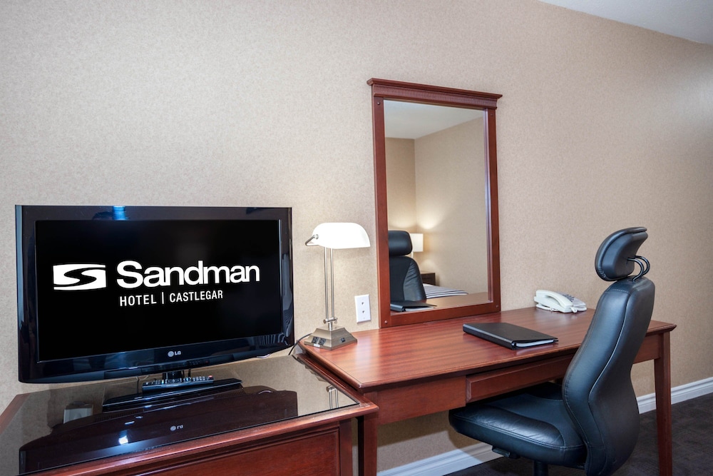 Sandman Hotel Castlegar 44/50