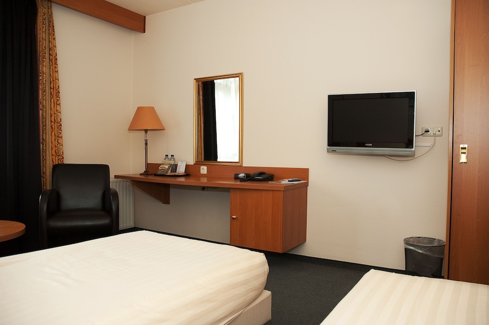 Fletcher Hotel Steenwijk 18/42
