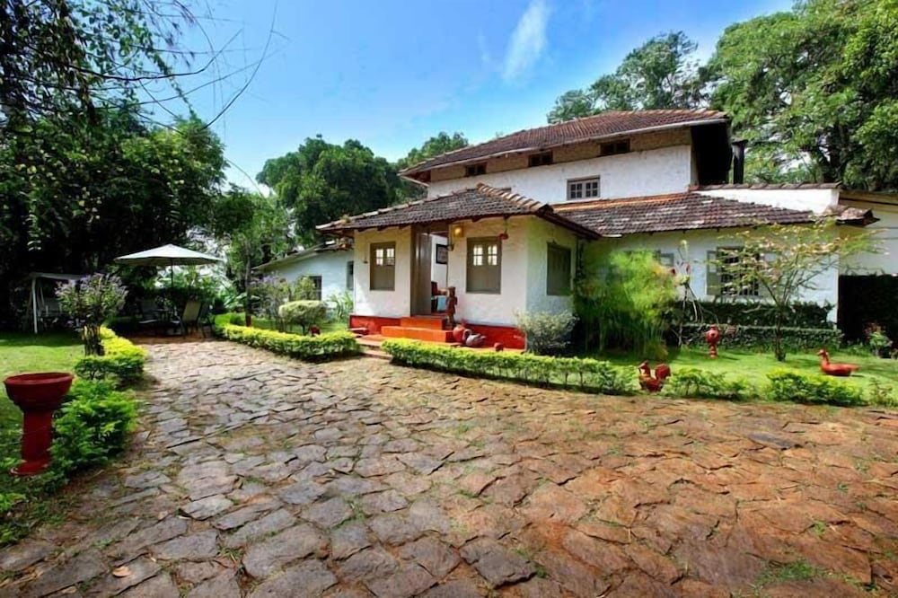 Ambady Estate 34/42
